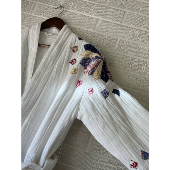 Anthropologie quilt patchwork wrap - Picture 8 of 12